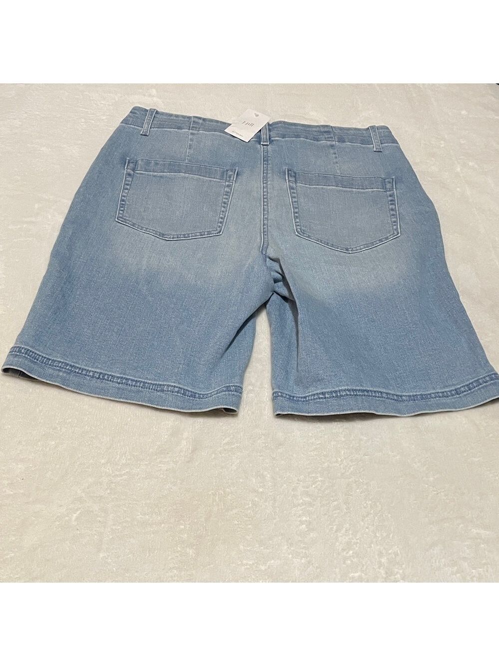J. Jill Light Blue Patch Pocket Denim Jean Shorts Sz 6 - Picture 3 of 11